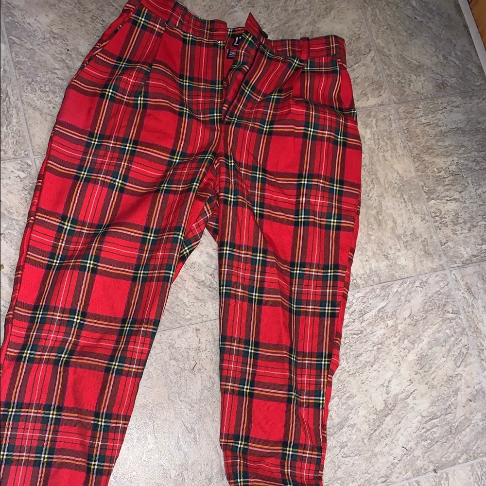 Brand new Love too true plaid pants (women’s)
